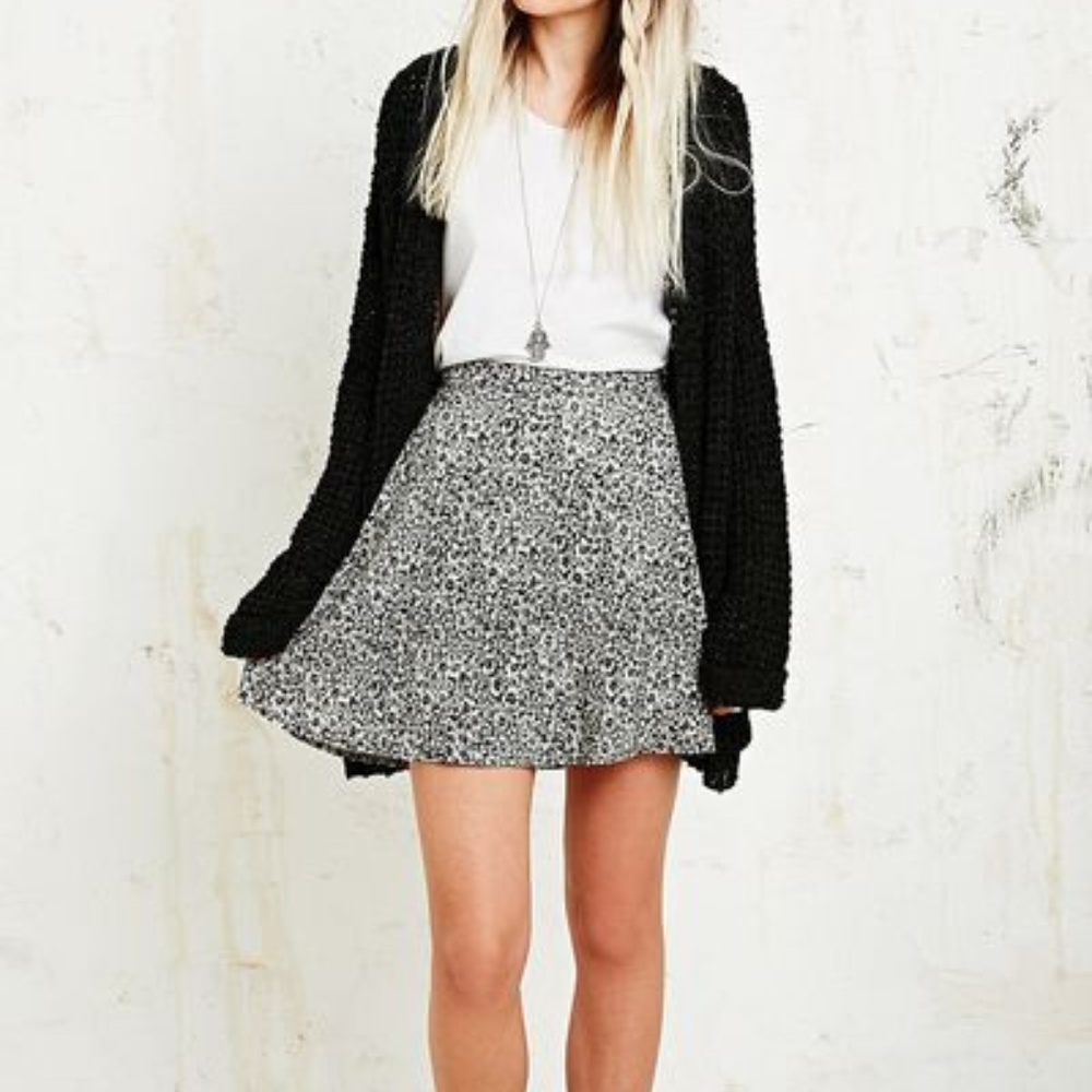 Kimchi Blue Skirt Size S